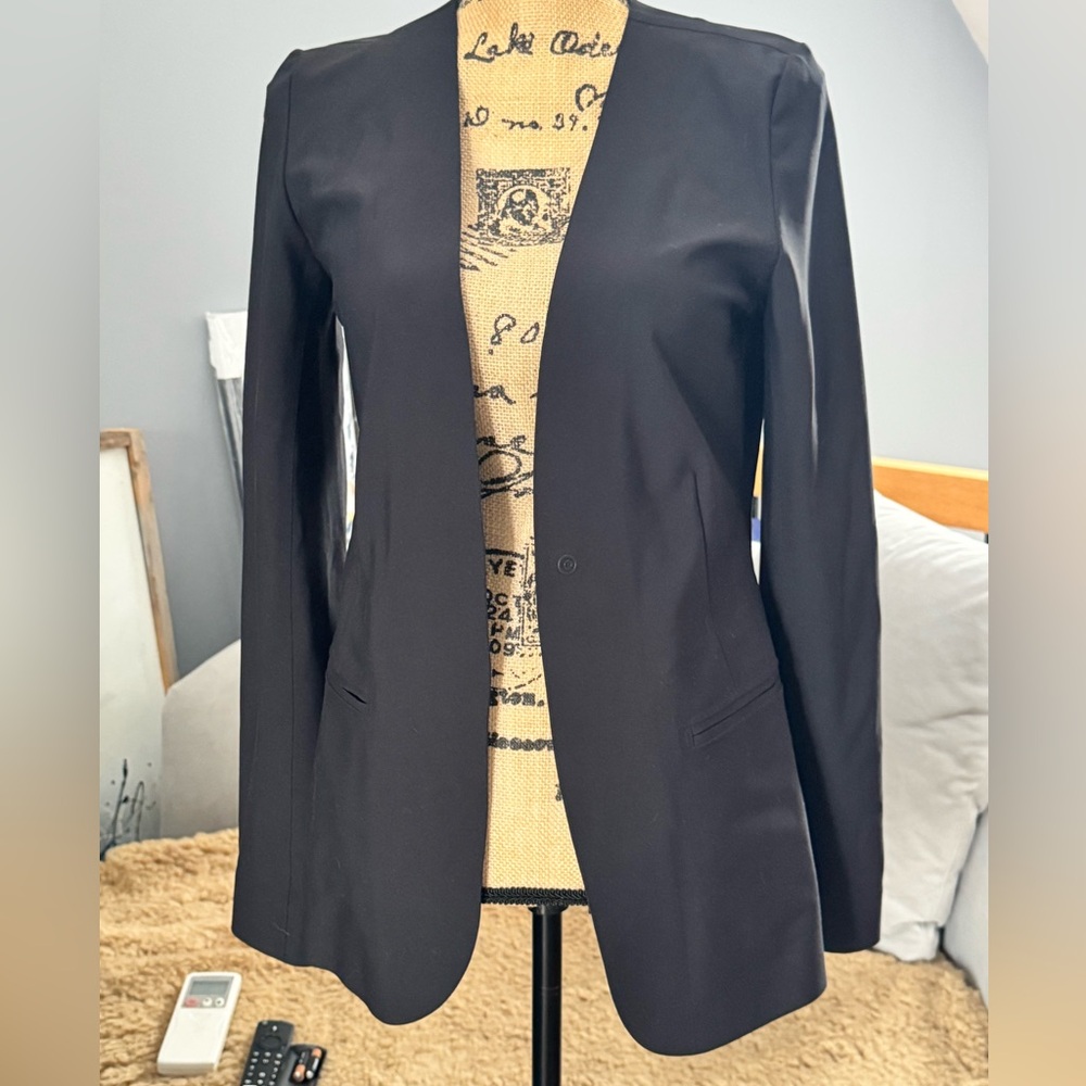 Athleta Classic Black Avenue Women's Blazer